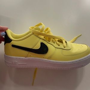 Nike air force 1 LV8